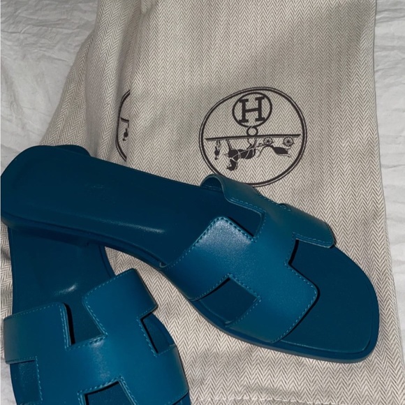 Hermes orans - Picture 2 of 2